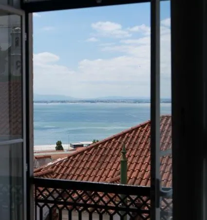 Downtown Alfama & Me Apartamento Lisboa Exterior foto